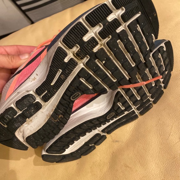 Nike running shoes - Picture 5 of 5